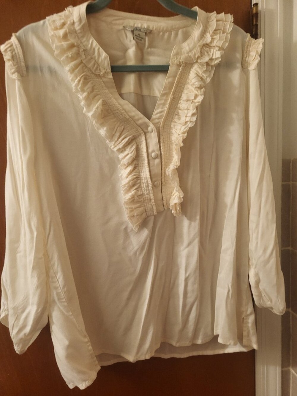 Bass Women's Ruffled Blouse